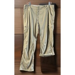 Women's LL Bean Convertible Cargo Roll Up Hiking‎ Pants 14 P 28" Ins Nylon Blend